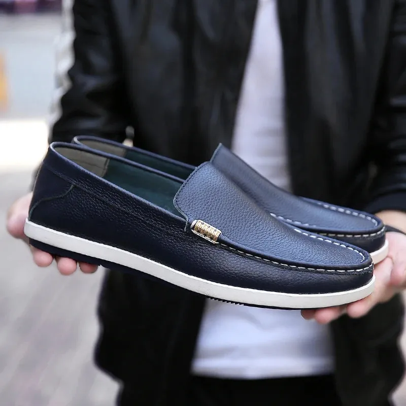 Hnzxzm New Men Loafers Fashion Genuine Leather Casual Flat Slip - on Driving Footwear Boat Shoes Comfortable Lazy Male Shoes