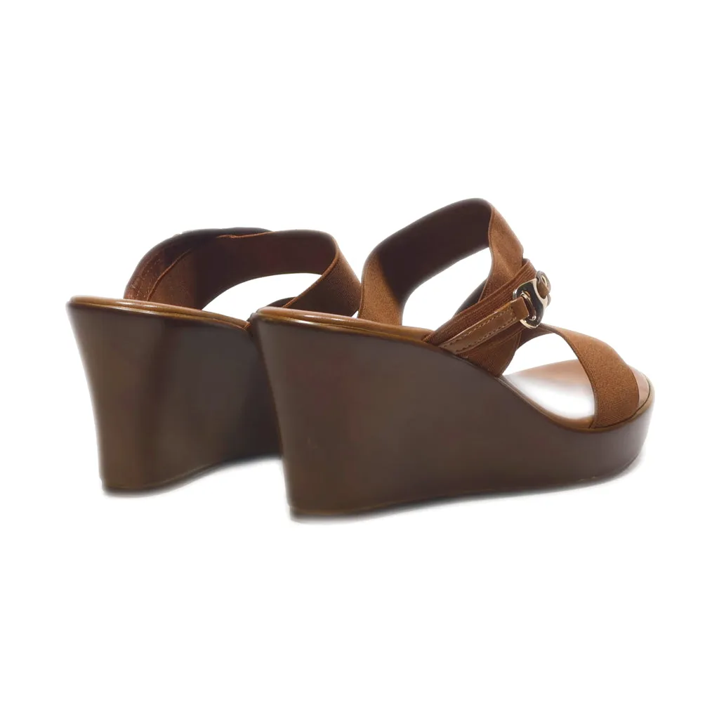 Italian Shoemakers Wedge Sandals Leather Brown Colour For Women