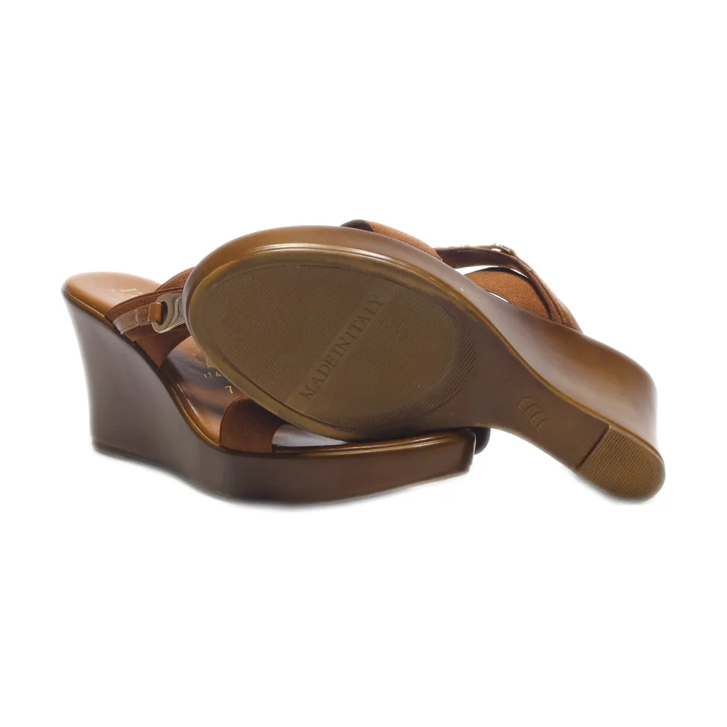 Italian Shoemakers Wedge Sandals Leather Brown Colour For Women